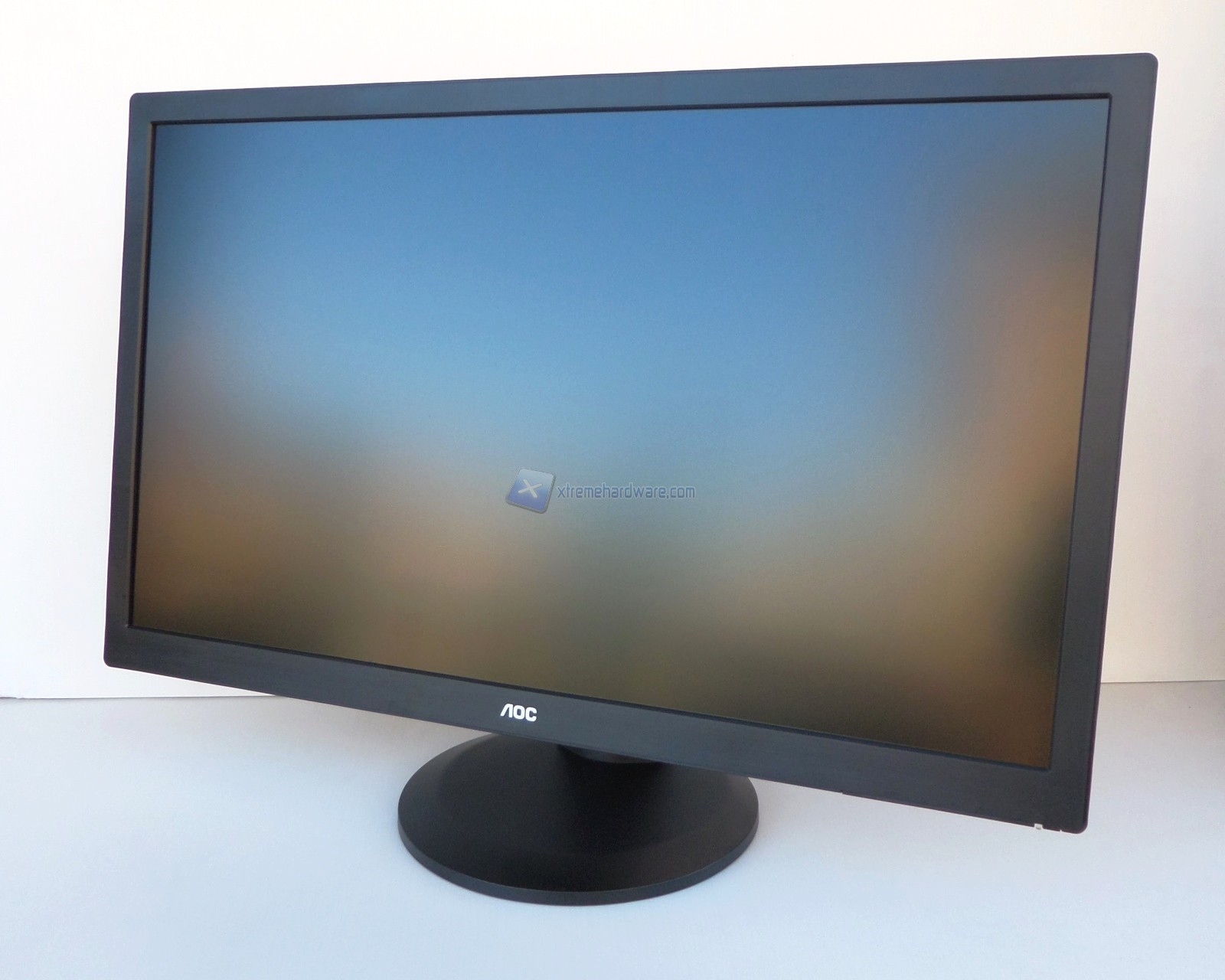 Monitor 24